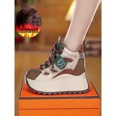 Retro couro genuíno aumentando papai sapatos femininos 2025 outono inverno novo estilo de sola grossa leve forro esporti