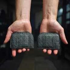Luva MaxGrip Strap Intensidade Hardcore Academia Evolução Rápida