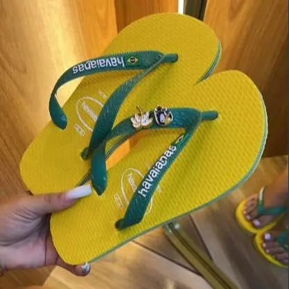 Chinelo Havaianas Bandeirinha Brasileira Verde Amarela Copa 2026 Brasil