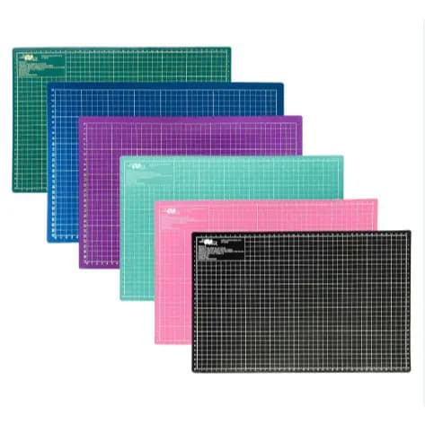 Tapete de Corte A3 45x30cm Base Dupla Face para Patchwork e Artesanato Base de Corte - 99P
