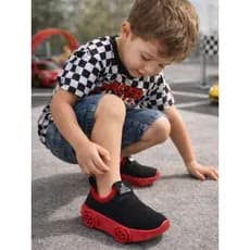 Tênis Baby Esportivos para Meninos Pequenos, Tênis Casuais para Crianças com Desenho de Carro Cartoon Calce Fácil