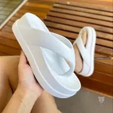 Flat Feminina Chinelo Plataforma Nuvem Conforto Sola Grossa Blogueira