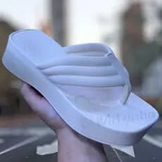 Chinelo Delta Sola Plataforma Baixa - 34 ao 39