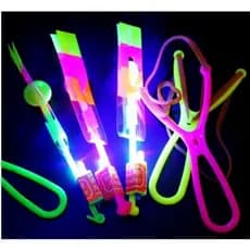 Kit 50-100PCS Avatar Voador De Led Com Estilingue Foguete Helicóptero Brinquedo de Criança