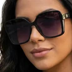 Óculos de Sol Feminino Oversized Quadrado  Lente Degrade Detalhe Em Brilho com Proteção UV400 MD-31