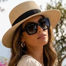 Kit Chapéu Paris + Óculos Sol Feminino UV400 Preto Look Praia Verão Elegante Tendência Luxo