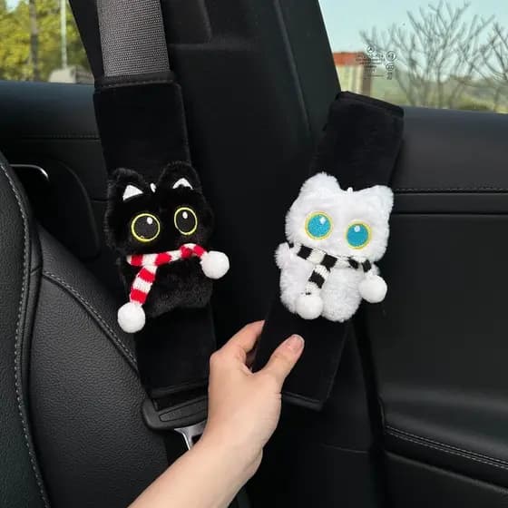 Bonito gatinho cinto de segurança do carro capa de ombro Anti-estrangulamento Interior do carro bonito boneca de pelúcia
