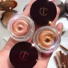 Charlotte Tilbury /CT Sombra em Creme com Textura Perolada, Cor Única, Luxuosa e Ricamente Pigmentada, 7g