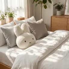 Almofada Coelhinha Miffy Pelúcia Macia Decoração Cama Sofá Infantil
