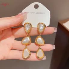 Brincos de borla longa de pérola Irregular moda única luz luxo simples Design exclusivo brincos