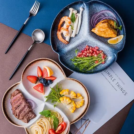 Placa de jejum de luz estilo japonês, prato doméstico, talheres separados, compartimento de cerâmica, 4 compartimentos,