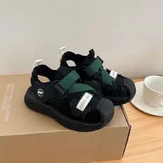 Meninos sandálias 2026 novo estilo verão crianças esportes Toe-coberto sapatos de praia de sola macia meninos médio gran