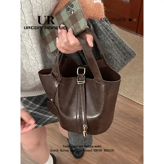UR Retro balde saco feminino 2025 novo estilo trabalho Commuter portátil cesta de vegetais saco All-Match criança mãe sa
