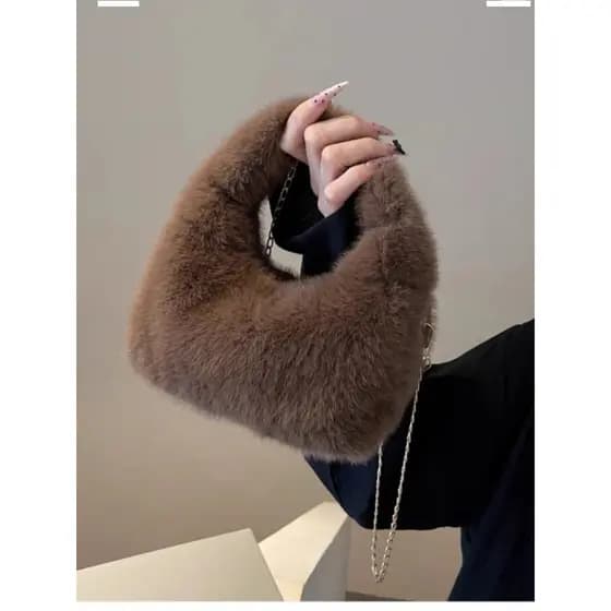 Outono inverno High-End mensageiro pequeno saco feminino 2026 novo estilo bonito peludo corrente saco portátil saco de p