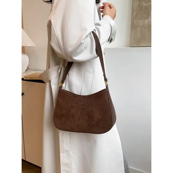 Retro início do outono grande capacidade High-End sentimento trabalho Commuter axilas saco feminino 2025 novo estilo de