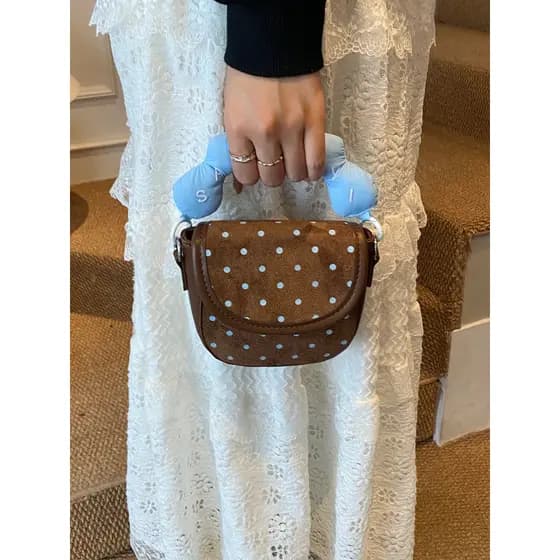 High-End nicho Polka Dot saco 2025 novo estilo moda moeda bolsa de ombro saco do mensageiro Mini pequena bolsa de mão