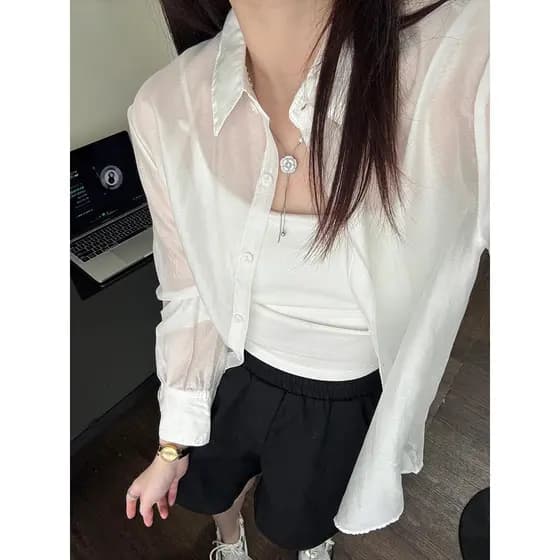 [Estoque pronto] Paper Man Wear ~ Ice White Single Breasted Ligeiramente Transparente Top Feminino Primavera Verão Lyoce