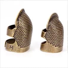 Protetor de dedo ponto cruz dedal de bronze ferro capa de unhas multifuncional luvas de costura armadura guarda Metal