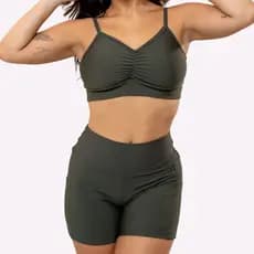 Conjunto Bermuda e Cropped Poliamida Fitness Academia Zero Transparencia Feminina Cintura Alta