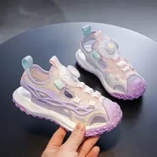 Meninas sandálias médio grande crianças 2026 novo estilo crianças sapatos de praia meninas Baotou desodorante sapatos um