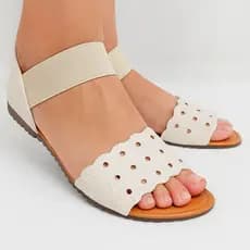 Sandália Feminina Rasteirinha Plana ANA Super Fácil de Calçar Confortável Estilo na Moda pra Você.