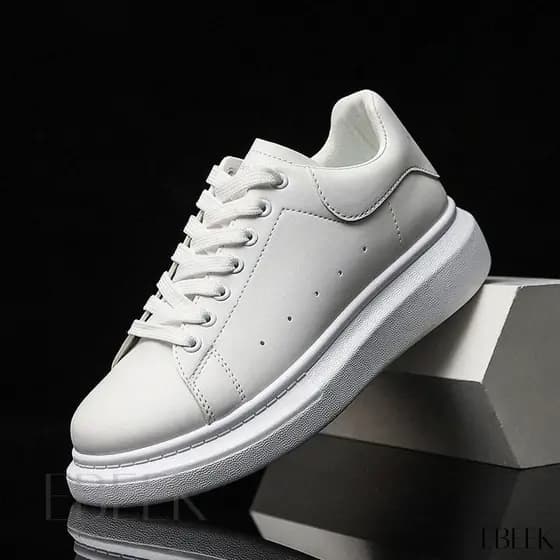 Tenis Masculino Branco Preto Original Casual Sola Alta Aumente 5 cm MCQUEN Envio Imediato