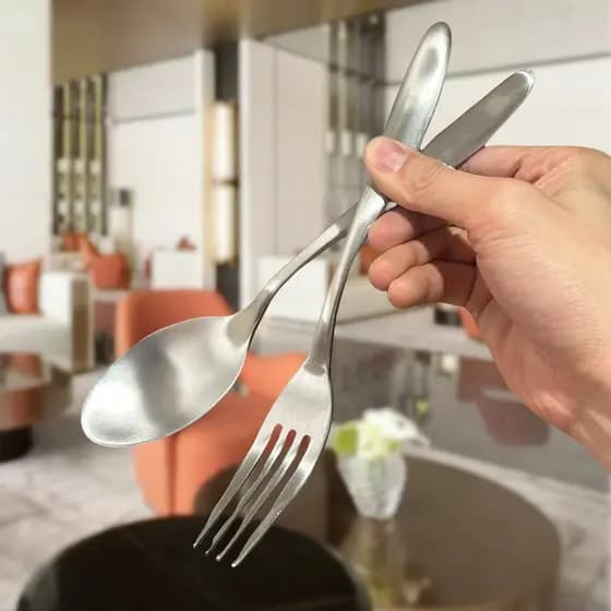 Novo 304 aço inoxidável alemão ocidental utensílios de mesa lixado bife faca garfo colher suprimentos do Hotel faca garf