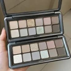 Paleta de sombras Phantom Bear Haze Paleta de cimento em pó cinza 12 cores Sombra perolada fosca contorno iluminando pal