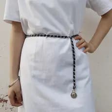 Xiaoxiang estilo corrente C casa cintura corrente feminina saia combinando estilo ins terno decorativo cinto fino corren