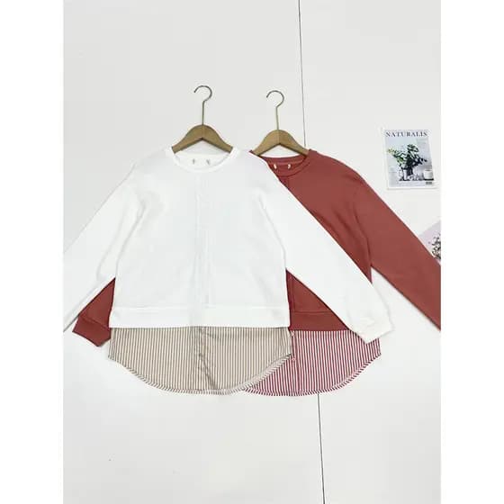 C6 comércio exterior yuan único 2025 outono inverno novo estilo senhoras listrado costura falso de duas peças topo Sweat