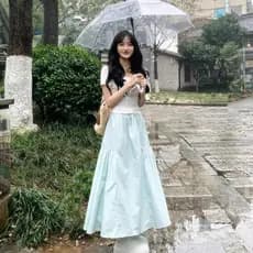 Verde menta estilo coreano saia feminina 2025 novo estilo verão pequeno cintura alta a linha Design nicho saia