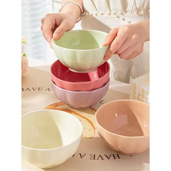 Tigela uma pessoa uma cor dedicada novo estilo Underglaze cor tigela de arroz talheres doméstico especial bonito tigela