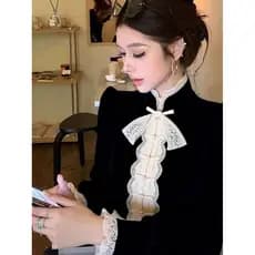 Novo estilo chinês preto veludo topo feminino 2025 outono inverno estilo High-End gigante-olhando Retro abotoado estilo