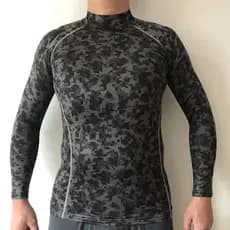 Japonês único homem quente reunindo meia gola alta collants roupas de Fitness equipamentos de corrida camuflagem roupas