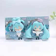 10.5cm Anime Hatsune Miku Sanrio personagem e rolo de canela PVC estátua fofa coleção modelo Q boneca decoração brinqued