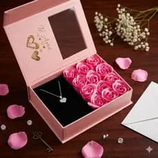 Porta Joias Te Amo Dia dos Namorados Rosas Artificiais com Colar incluso