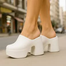 Tamanco Clog Feminino – Confortável, Moderno e Estilo Casual para o Dia a Dia