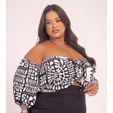 Blusa plus size feminina Blusa ciganinha ombro a ombro Crepe dunas que não amassa Blusa cropped Moda plus si