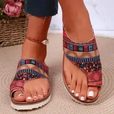 Sapatos femininos de tamanho grande chinelos femininos sandálias de verão novos chinelos planos sapatos femininos praia