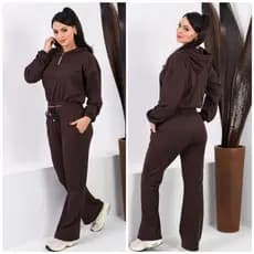 conjunto feminino com capuz agasalho inverno look para o frio