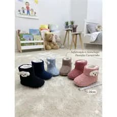 Pantufa Botinha Infantil Lã Carneirinho Antiderrapante Fofinha Quentinha Macia Confortável Premium