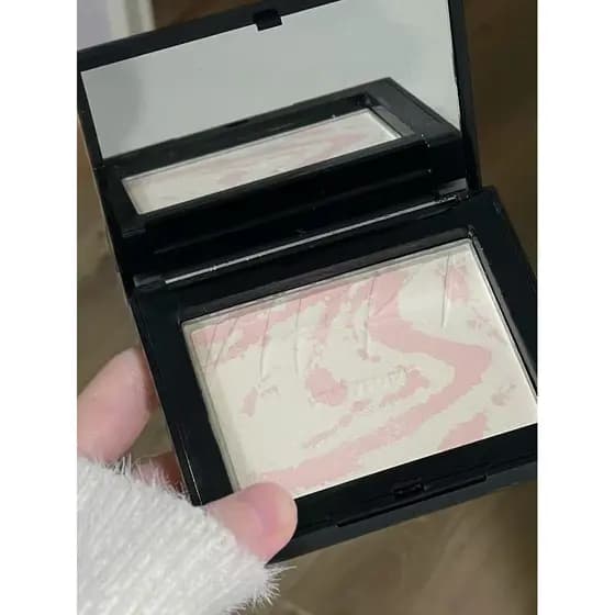 Rosto de maquiagem limpa em pó branco!Pó prensado de mel, pó prensado branco grande, fixação de luz Nude, pó prensado, f
