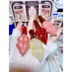 Brilho labial rosa rechonchudo, brilho labial PP, brilho labial, hidratante, cuidados com os lábios, hidratante labial,