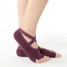 Melhor fabricante novo estilo de algodão sem dedos meias de cinco dedos mulheres meias invisíveis Silicone antiderrapant