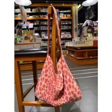 Rosa grande capacidade leopardo impressão bolsa de lona feminina 2025 novo estilo preguiçoso solto Commuter saco do mens