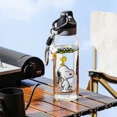 Snoopy crianças esportes de verão copo de água 700ml tampa dupla potável estudantes da escola primária copo bebendo dos