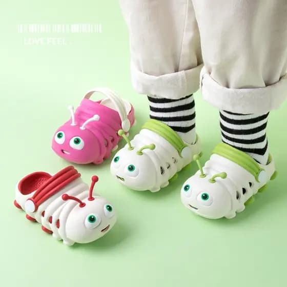 Crianças buraco sapatos bebê verão interior ao ar livre sandálias chinelos Caterpillar bonito estilo dos desenhos animad