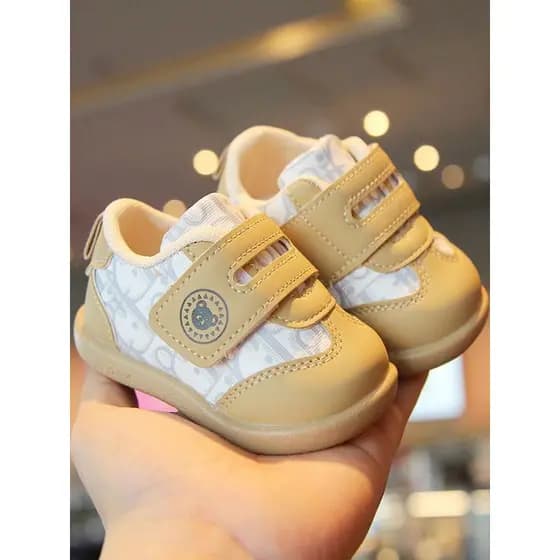 Sapatos infantis de sola macia primavera outono estilo antiderrapante anti-chute bebê meninas sapatos únicos Velcro meni