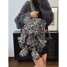 Nova impressão de leopardo boneca mochila feminina ins Super grande capacidade bonito japonês coreano Casual mochila via