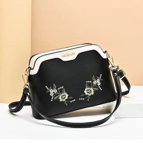 Bolsa feminina de meia-idade bordada pequena bolsa feminina 2026 novo estilo na moda All-Match bolsa de ombro de couro m